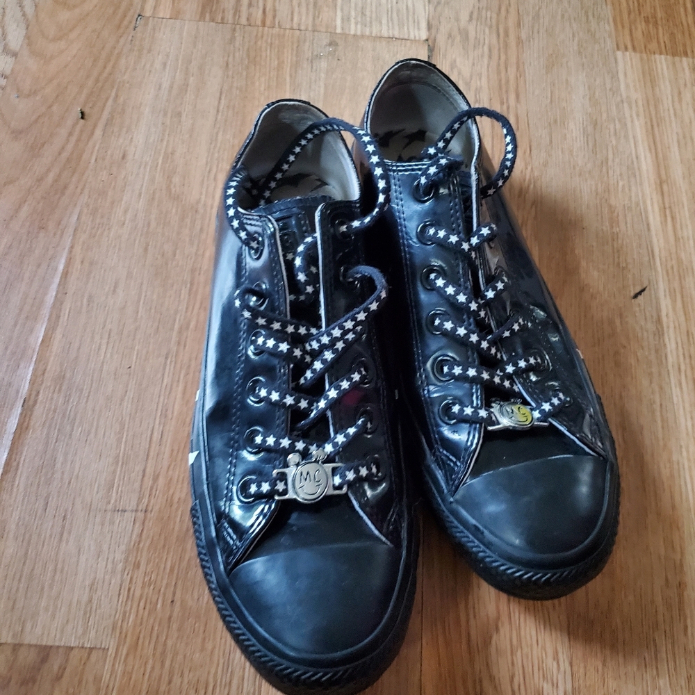 Converse Chuck Taylors X Miley Cyrus Black Star-Trim Patent Sneaker, Size 8.5 - Picture 7 of 8